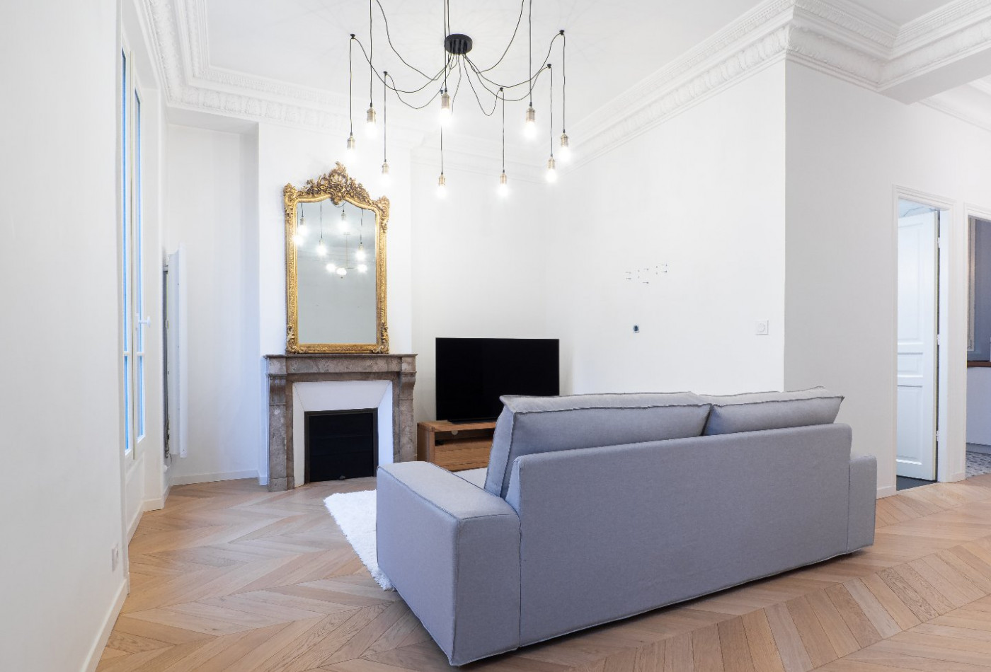 location Appartement Paris 19eme Arrondissement - Photo 1