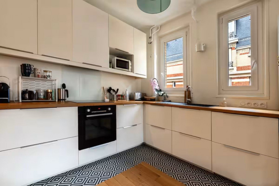 location Appartement Paris 18eme Arrondissement - Photo 7