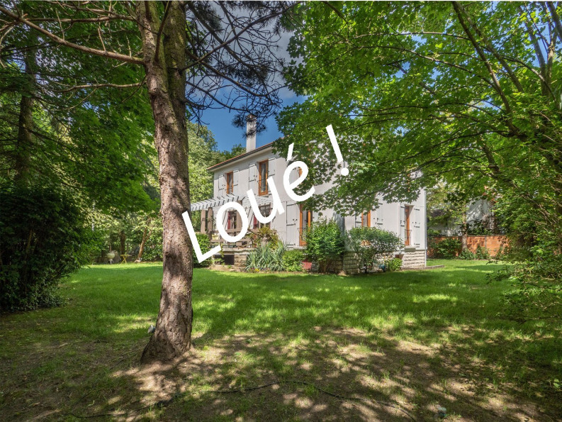 location Villa Maisons Laffitte - Photo 1