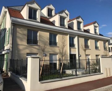 For rent  Croissy Sur Seine | Réf 93005655 - Grand paris immo transaction