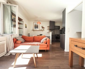 à vendre  Paris 10eme Arrondissement