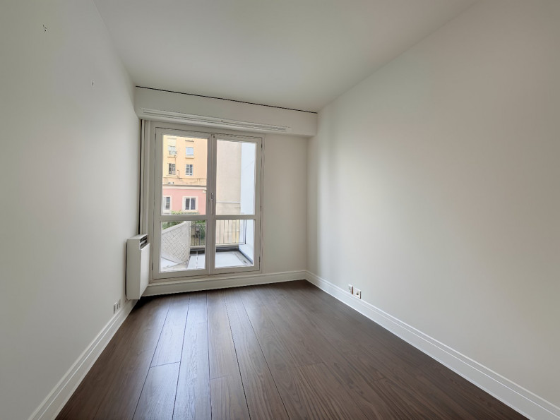 vente Appartement Paris 18eme Arrondissement - Photo 5