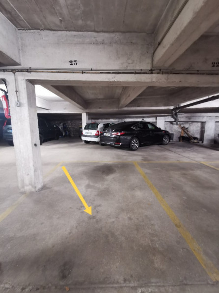 location Parking intérieur Creteil - Photo 1