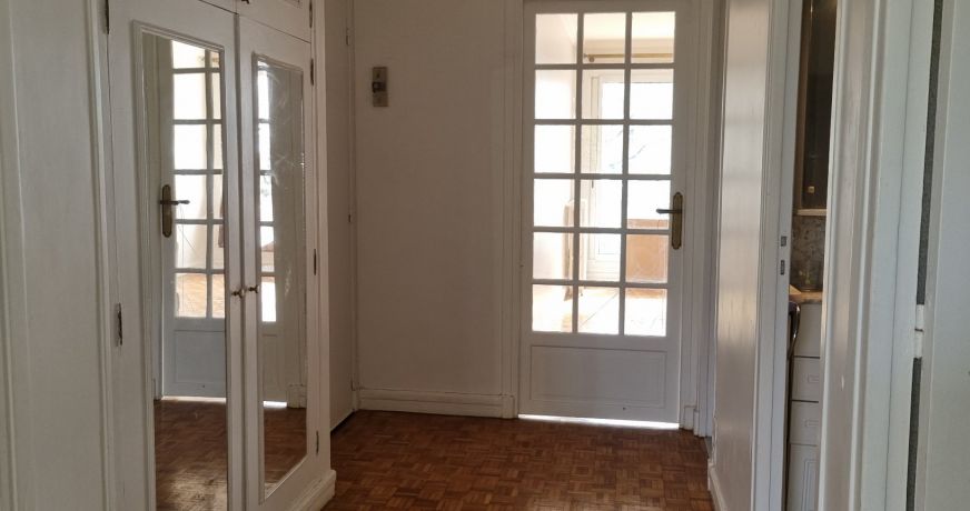 location Appartement Cachan