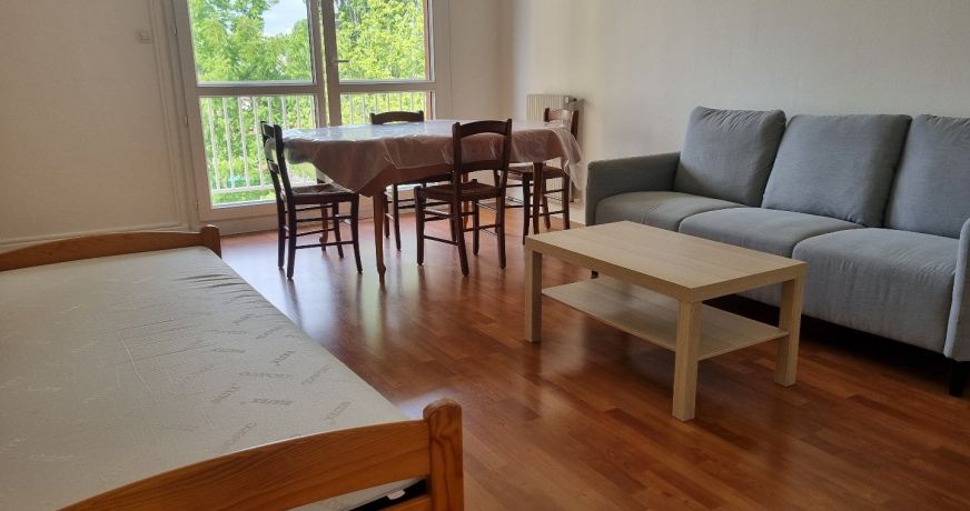 location Appartement Cachan