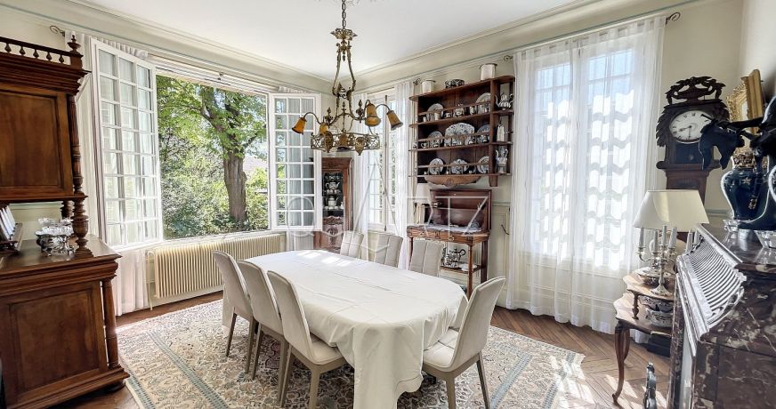 vente Maison bourgeoise Cergy