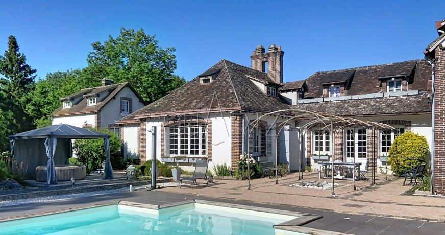 vente Demeure de ville et village Cherisy