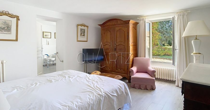 vente Demeure de ville et village Houdan