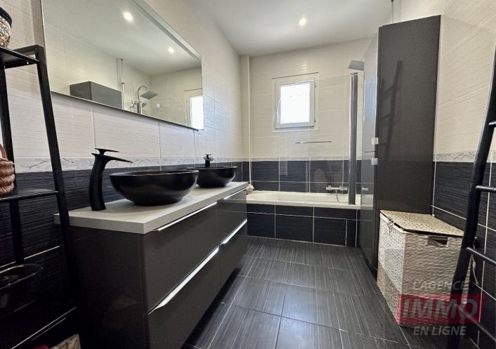 vente Maison contemporaine Villemoustaussou