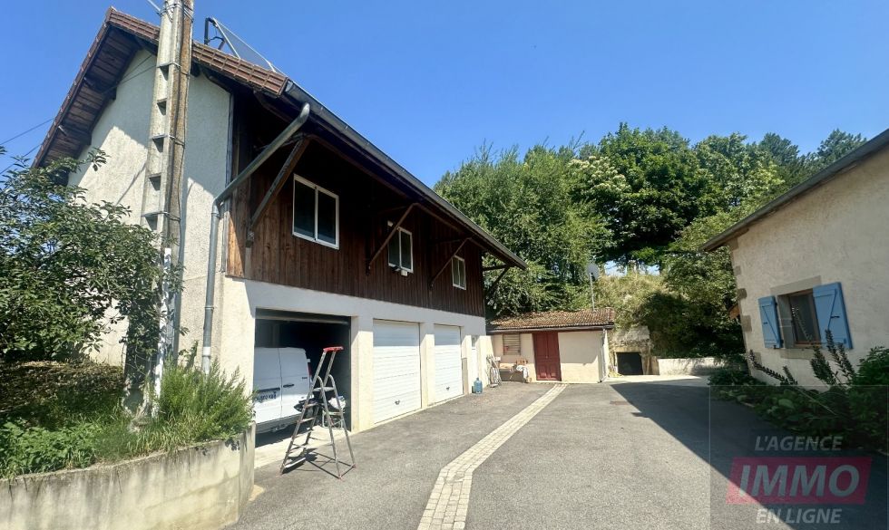 vente  Saint Christophe Et Le Laris