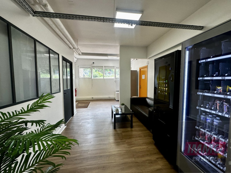 vente Locaux d'activité Montreuil - Photo 2