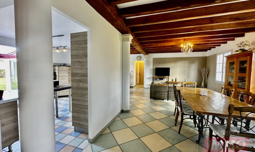 vente Nouaille Maupertuis