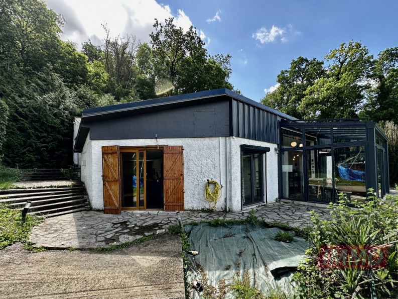 vente Maison Serifontaine - Photo 1