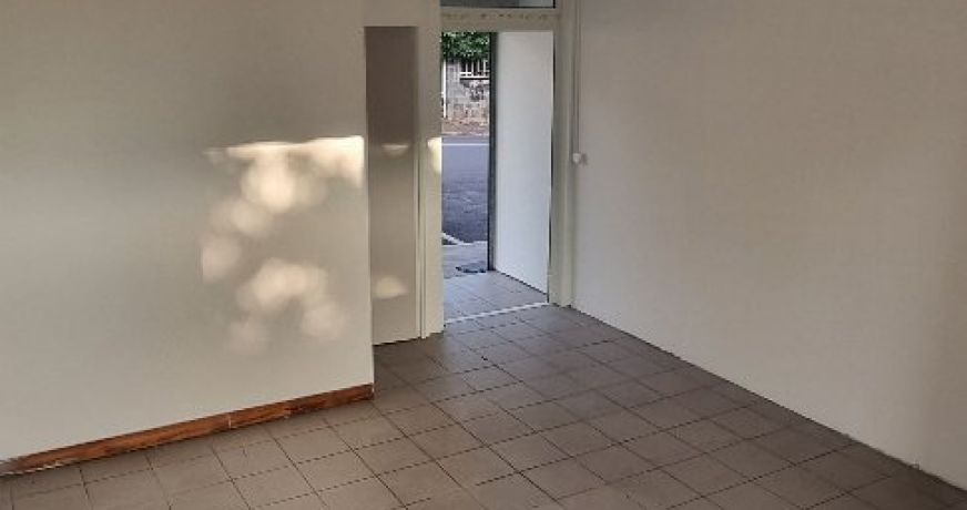 location Local commercial Les Avirons