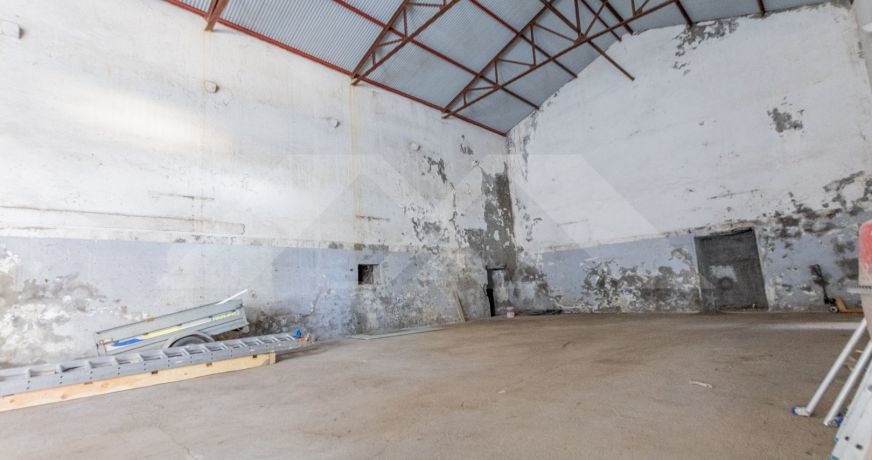 location Local commercial Saint Pierre