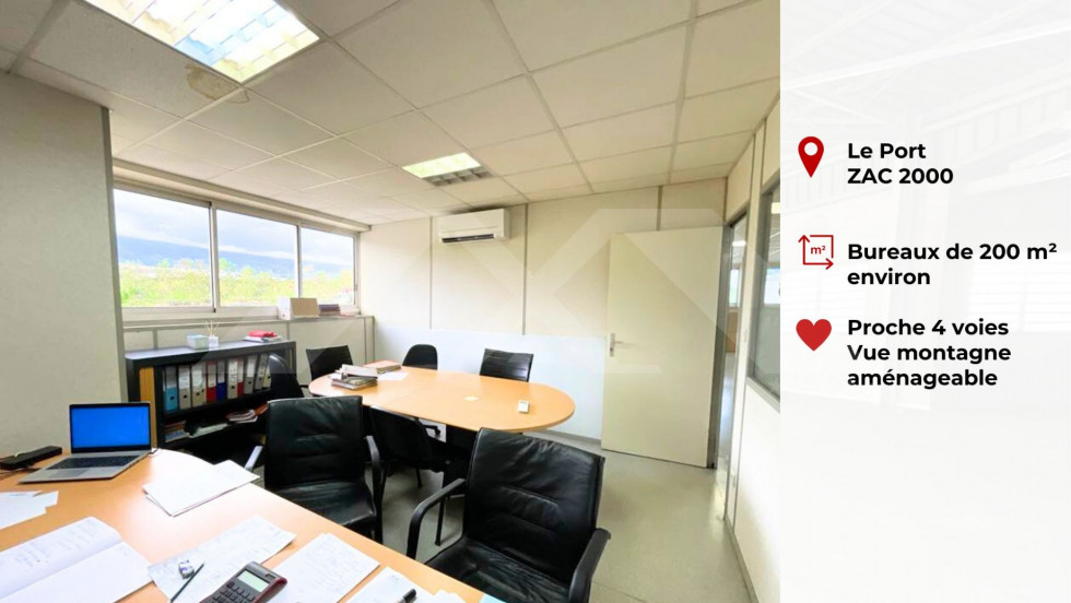 location Local commercial Le Port - Photo 1