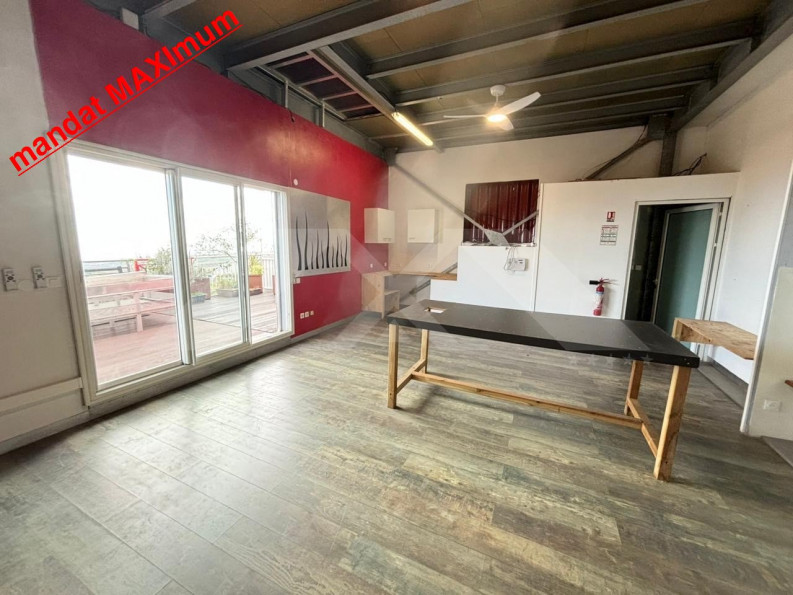 location Local commercial Le Tampon - Photo 2