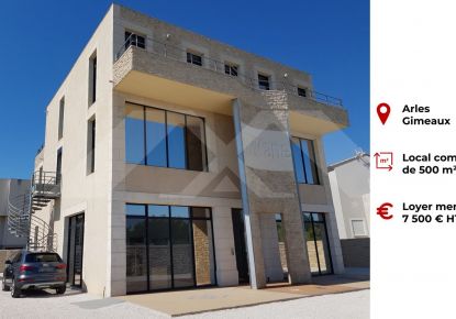 location Local commercial Arles