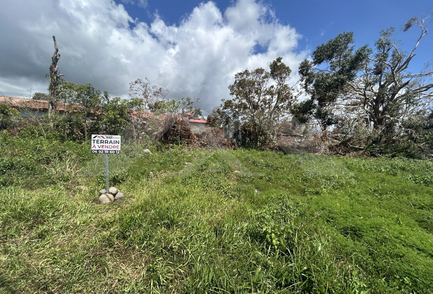 vente Terrain Sainte Anne - Photo 2