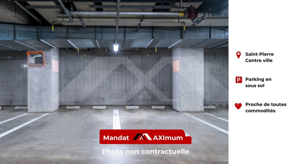 location Parking intérieur Saint Pierre - Photo 1