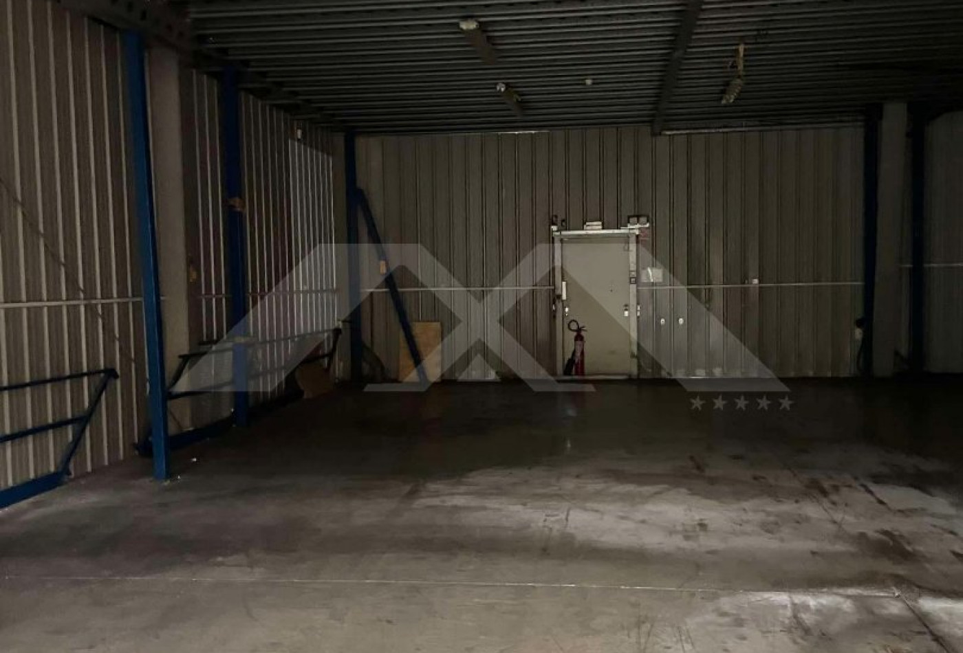 location Entrepot Le Port - Photo 6