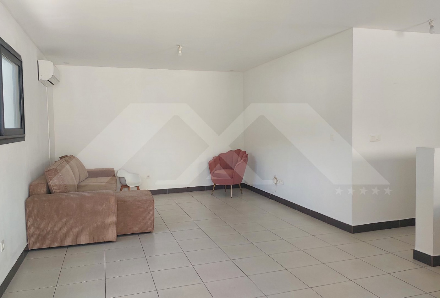 vente Immeuble Saint Joseph - Photo 2