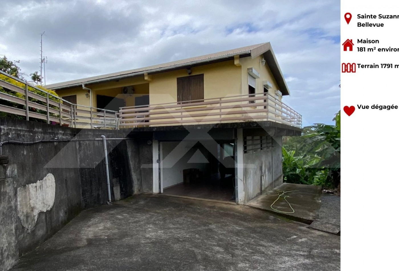 vente Maison Sainte Suzanne - Photo 1