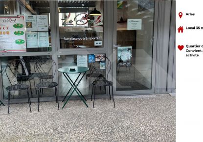 location Local commercial Arles