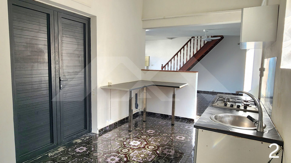 location Local commercial Saint Pierre - Photo 2