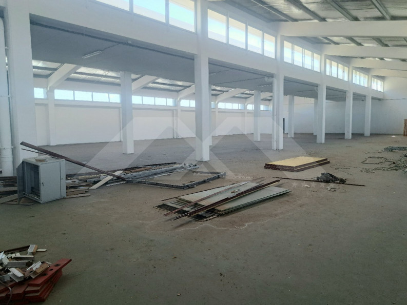 location Bureau Saint Pierre - Photo 2