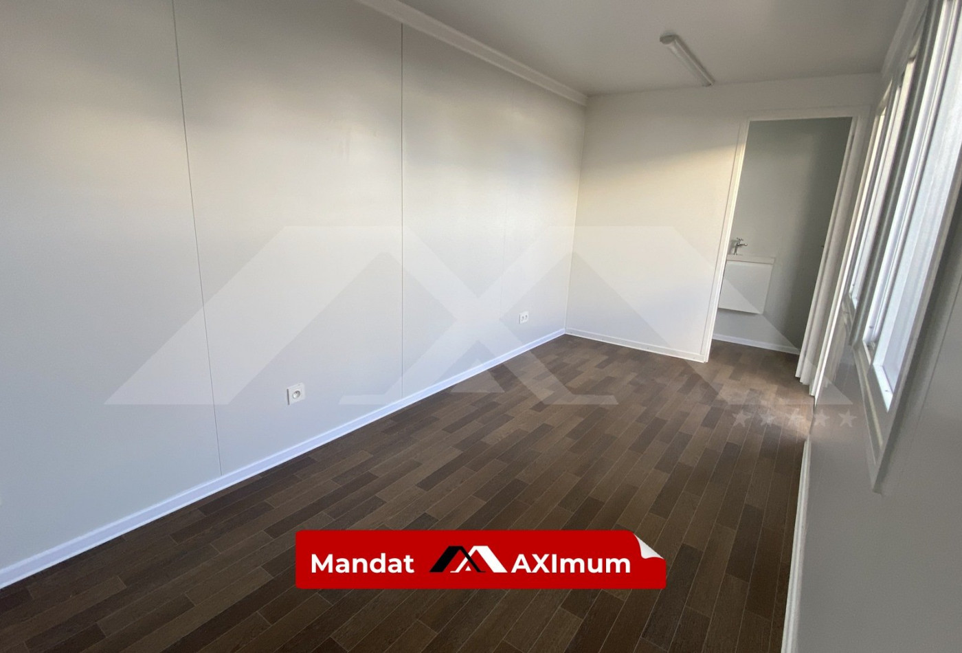 location Local commercial Saint Andre - Photo 10