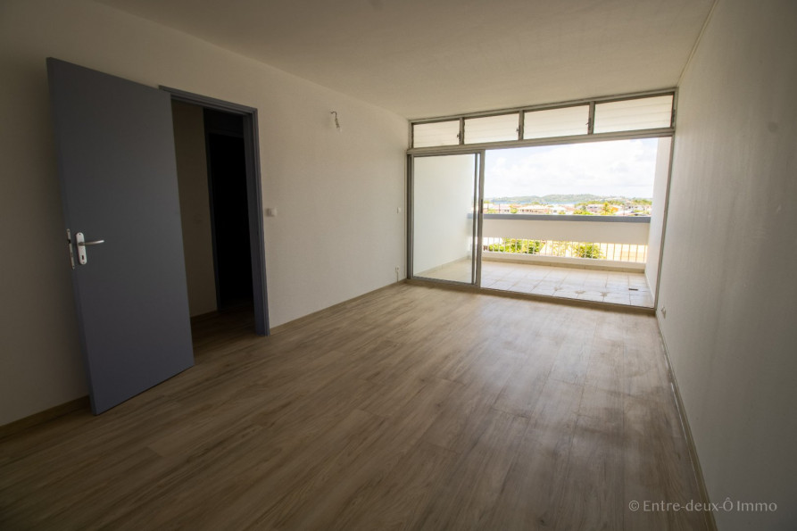 vente Appartement Le Robert - Photo 2