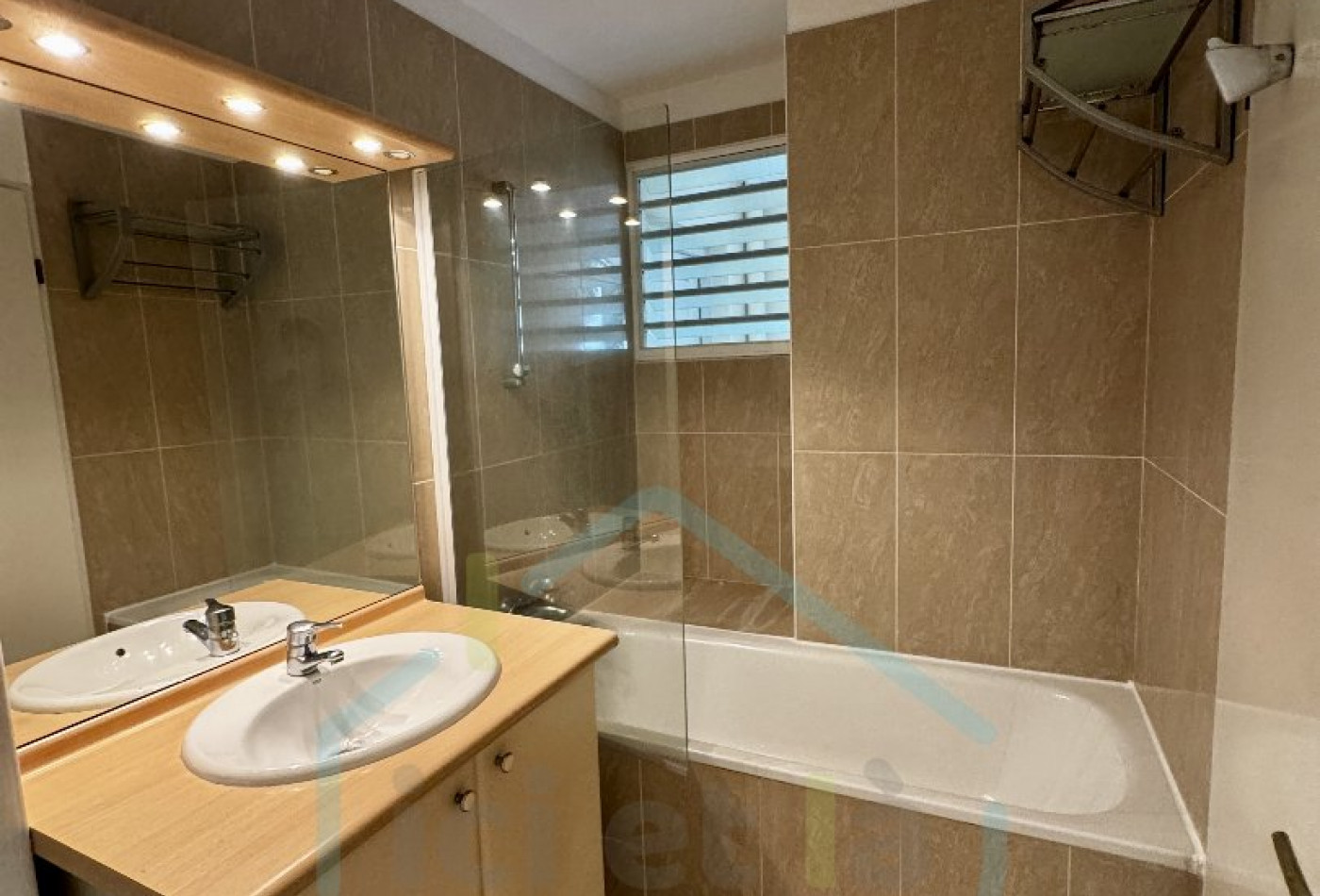 vente Appartement Schoelcher - Photo 8