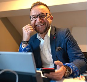 Photo négociateur