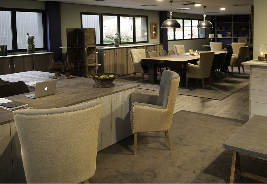 Nouveau siège social décoré par catherine painvin Selection immobilier