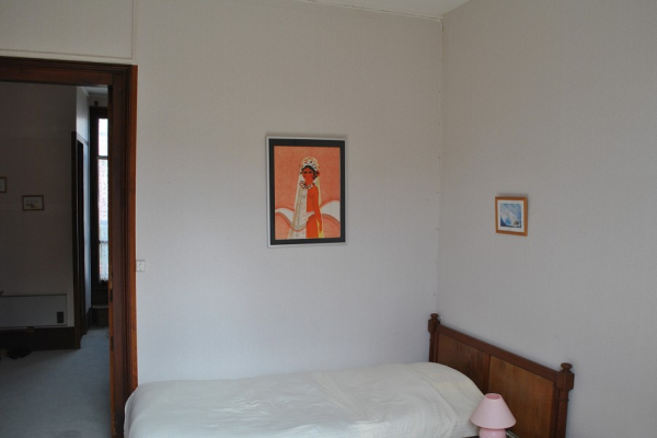 Redistribution d'un 4 pièces en duplex Agence pointel