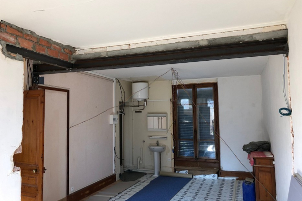 Redistribution d'un 4 pièces en duplex Agence pointel