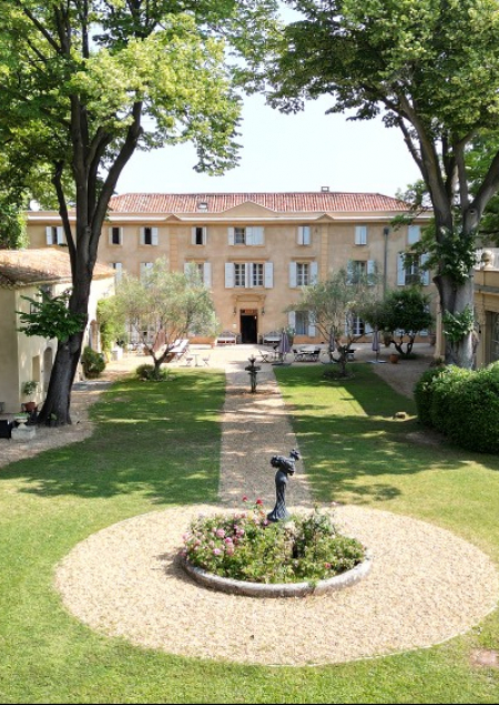 Châteaux dans l’hérault : un patrimoine d’exception: montpellier, pézenas, agde... Agence galerie casanova