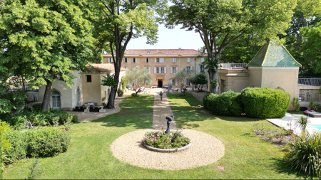 Châteaux dans l’hérault : un patrimoine d’exception: montpellier, pézenas, agde... Agence galerie casanova