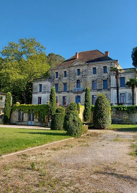 Châteaux dans l’hérault : un patrimoine d’exception: montpellier, pézenas, agde... Agence galerie casanova