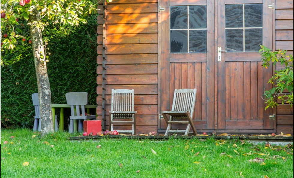 Faut-il déposer une déclaration de travaux pour un abri de jardin ? Abessan immobilier