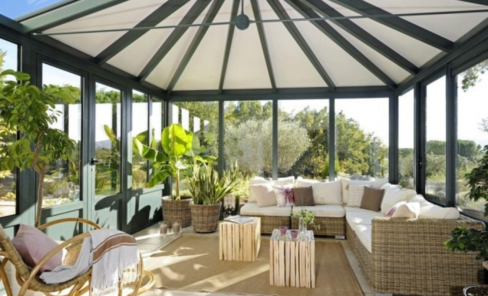 12 idées pour aménager sa véranda en vraie pièce de vie Abessan immobilier