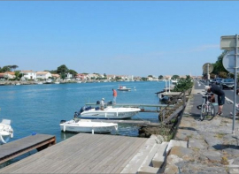 Agde, le grau d'agde et la tamarissiere Azura agency