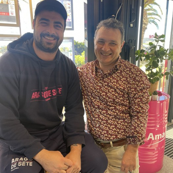 Nous avons vendu, proche de la plage de la corniche Agence amarine