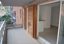 Vendu ! sete t2 corniche avec terrasse et loggia Groupe gesim