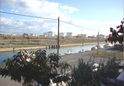 T2 au bord du canal à frontignan Groupe gesim