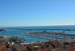 Appartement t2 / t3 vue sur le port quartier haut Groupe gesim