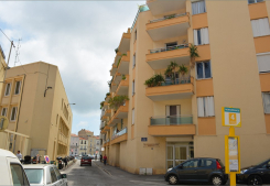 Sete t2 proche gare avec terrasse Groupe gesim