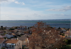 Sete t2 vue étang Groupe gesim