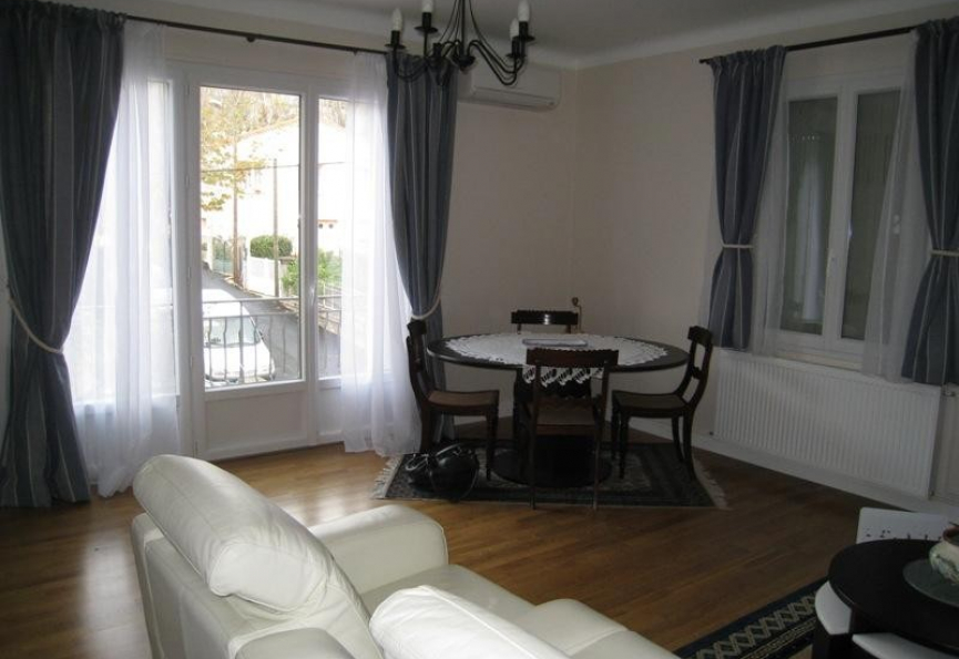 Un grand merci à ce professionnel de l'immobilier Eugène de graaf